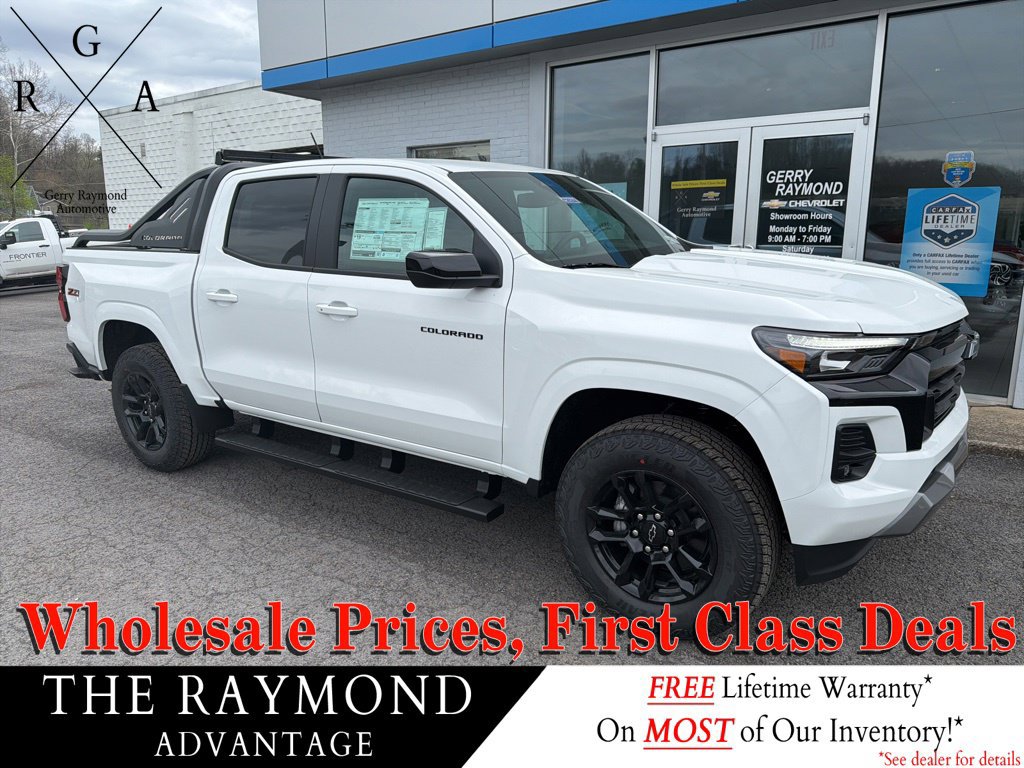 New 2026 Chevrolet Colorado Z71 w/ Midnight Edition AWD/4WD image 1