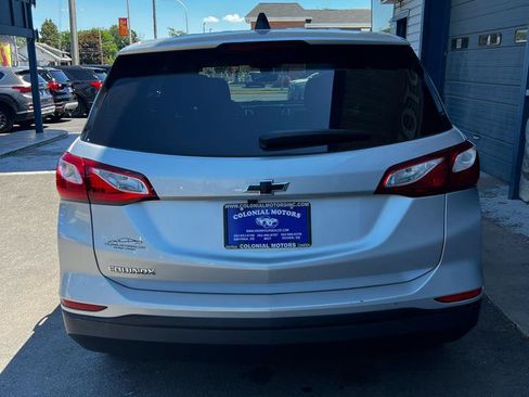 Used 2021 Chevrolet Equinox LS w/ LS Convenience Package FWD image 5