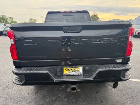 Used 2024 Chevrolet Silverado 2500 LTZ w/ LTZ Plus Package AWD/4WD image 6