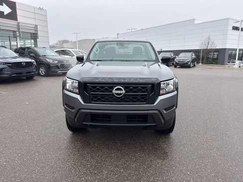 Used 2022 Nissan Frontier S w/ Technology Package image 2