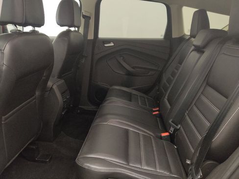 Used 2017 Ford Escape Titanium AWD/4WD image 18