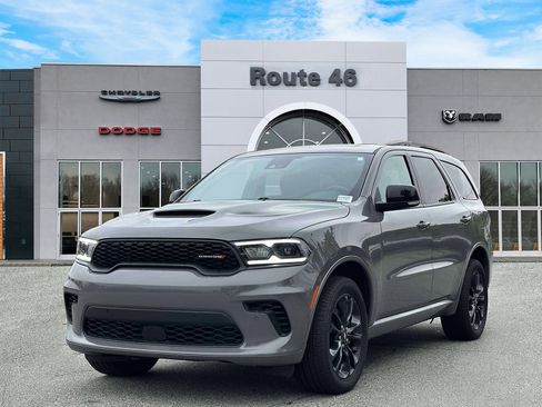 Used 2025 Dodge Durango GT AWD/4WD image 2