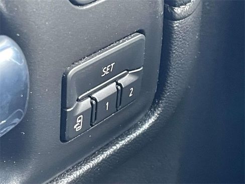 Used 2020 Chevrolet Silverado 2500 High Country w/ Z71 Off-Road Package image 24