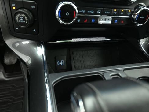 Used 2022 Ford F150 Lariat w/ Equipment Group 502A High AWD/4WD image 14
