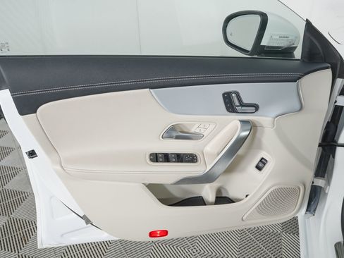 Used 2025 Mercedes-Benz CLA 250 CLA 250 image 14