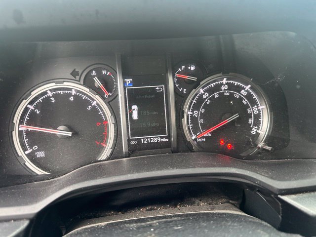 Certified 2020 Toyota 4Runner Venture w/ Moonroof Package AWD/4WD image 3