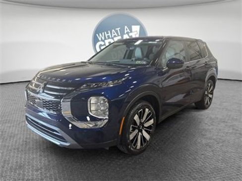 New 2025 Mitsubishi Outlander SE image 8