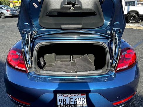 Used 2019 Volkswagen Beetle 2.0T SE image 24