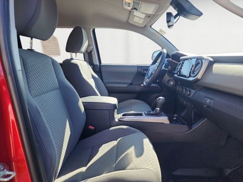 Used 2020 Toyota Tacoma SR5 image 15