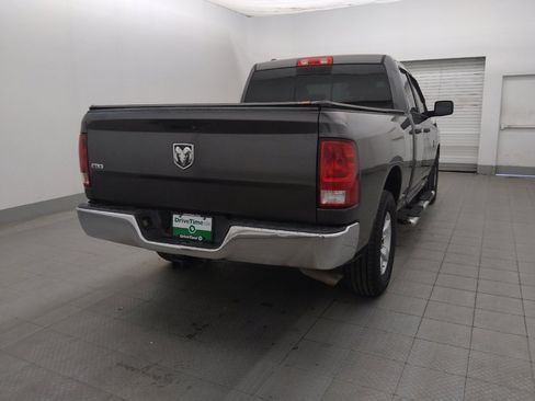 Used 2016 RAM 1500 Classic SLT RWD image 7