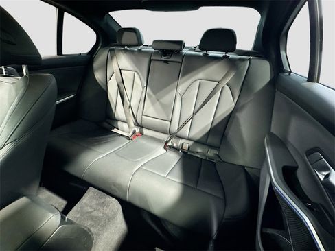 Used 2020 BMW 330i xDrive 330i xDrive w/ Driving Assistance Package image 13