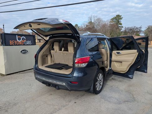 Used 2014 Nissan Pathfinder SL w/ SL Premium Package image 14