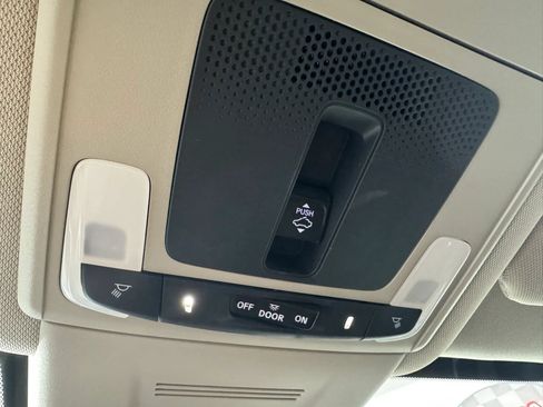 Used 2025 Honda CR-V EX-L image 24