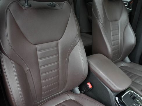 Used 2024 BMW X3 sDrive30i w/ Premium Package RWD image 8