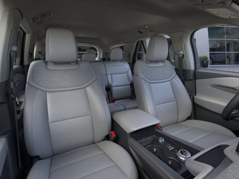 New 2026 Ford Explorer Active w/ Active Comfort Package image 10