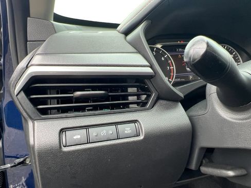 Used 2024 Nissan Altima 2.5 SR FWD image 13