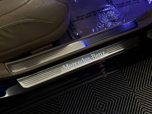 Used 2016 Mercedes-Benz S 550 Sedan image 21