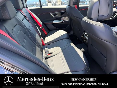 New 2026 Mercedes-Benz E 53 AMG e 4MATIC Sedan image 23