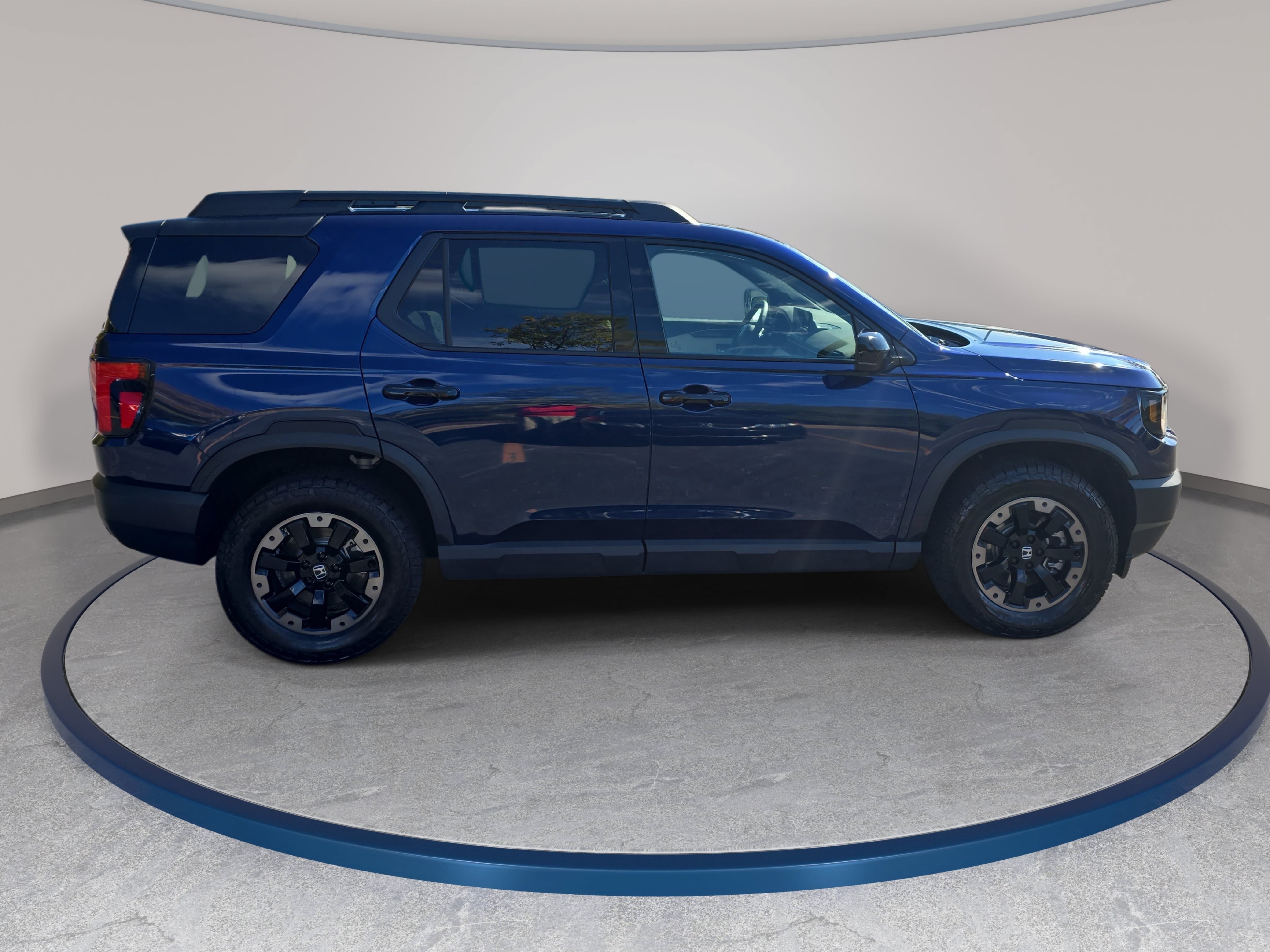 Used 2026 Honda Passport TrailSport Elite image 4
