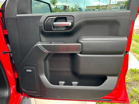 Used 2021 GMC Sierra 1500 AT4 w/ Technology Package AWD/4WD image 30