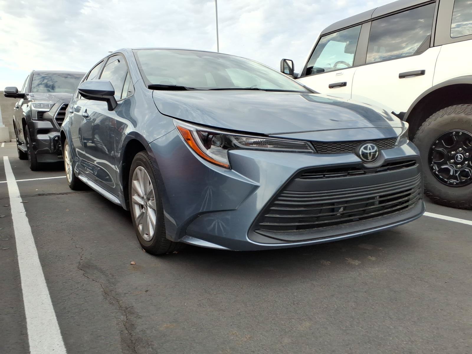 Used 2024 Toyota Corolla LE w/ LE Premium Package FWD image 1
