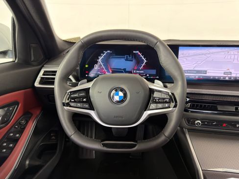 Certified 2025 BMW 330i Sedan image 13