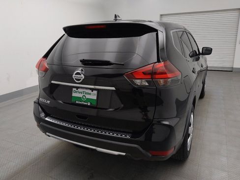 Used 2020 Nissan Rogue S FWD image 7