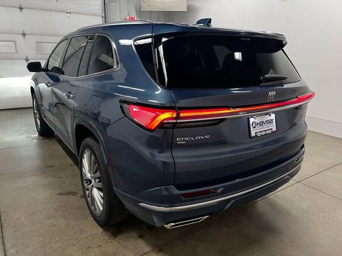 New 2026 Buick Enclave Avenir w/ Super Cruise Package AWD/4WD image 5