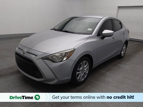 Used 2017 Toyota Yaris iA image 1