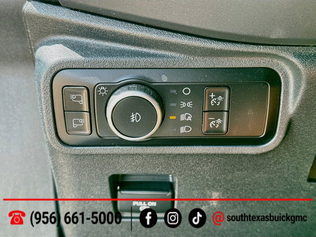 Used 2025 Ford Bronco Outer Banks AWD/4WD image 21
