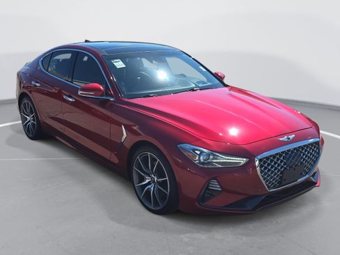 Used 2020 Genesis G70 2.0T w/ Prestige Package image 3