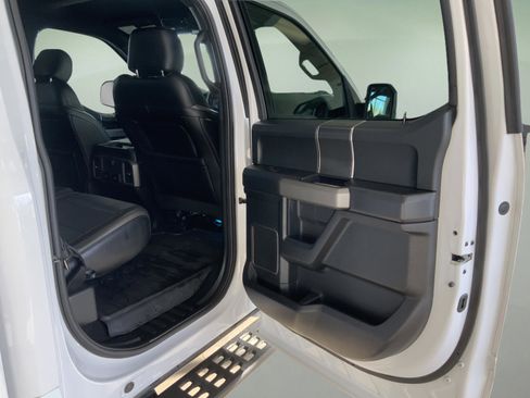 Used 2019 Ford F150 Raptor w/ Equipment Group 802A Luxury image 33