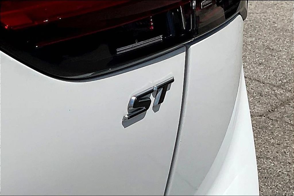 Used 2021 Buick Envision Preferred FWD image 28