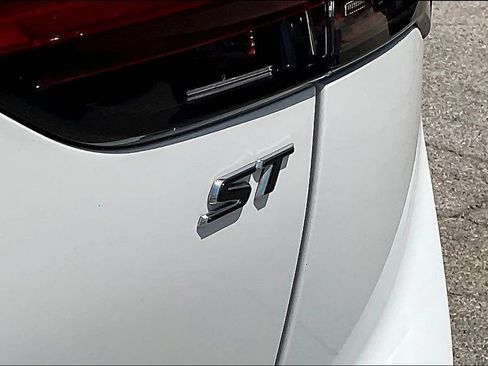 Used 2021 Buick Envision Preferred FWD image 28