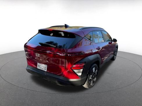 Used 2025 Hyundai Kona SEL image 11