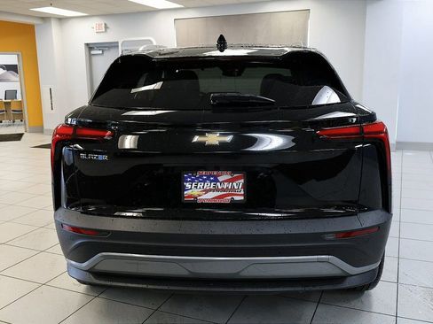 New 2026 Chevrolet Blazer EV LT image 5