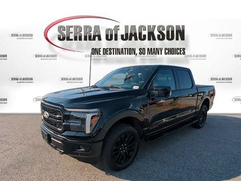 Used 2025 Ford F150 Lariat w/ Equipment Group 502A High AWD/4WD image 5