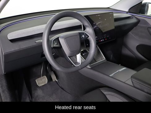 Used 2026 Tesla Model Y Long Range AWD/4WD image 18