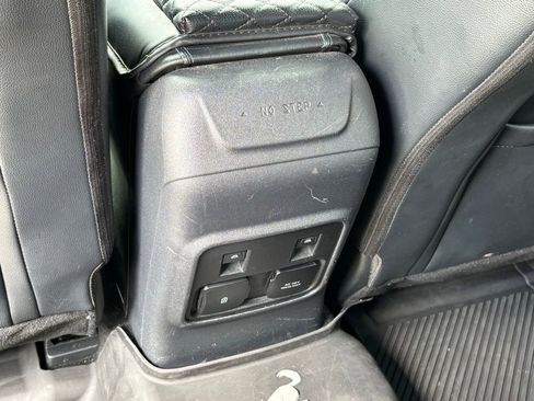Used 2024 Ford Bronco Wildtrak AWD/4WD image 16