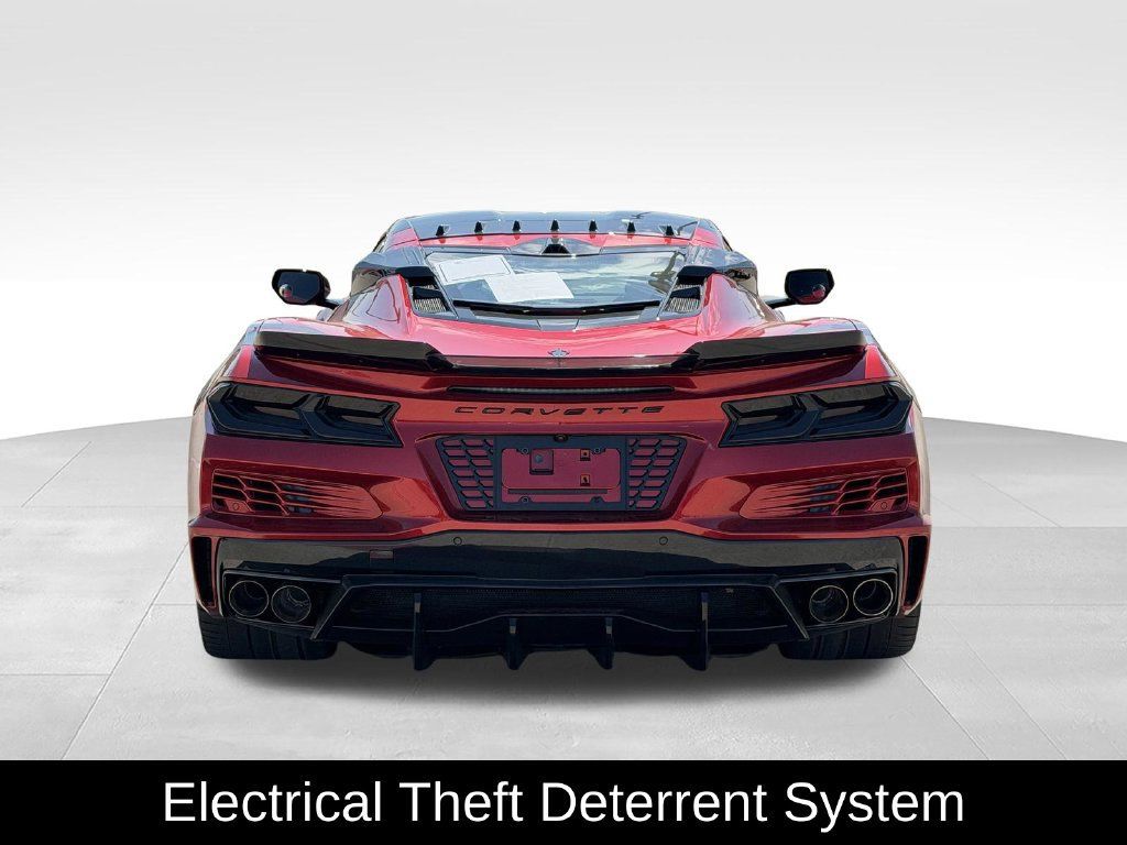 Used 2025 Chevrolet Corvette E-Ray w/ Stealth Interior Trim Package AWD/4WD image 9