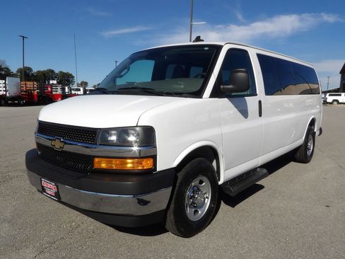 Used 2021 Chevrolet Express 3500 LT w/ LT Preferred Equipment Group image 1