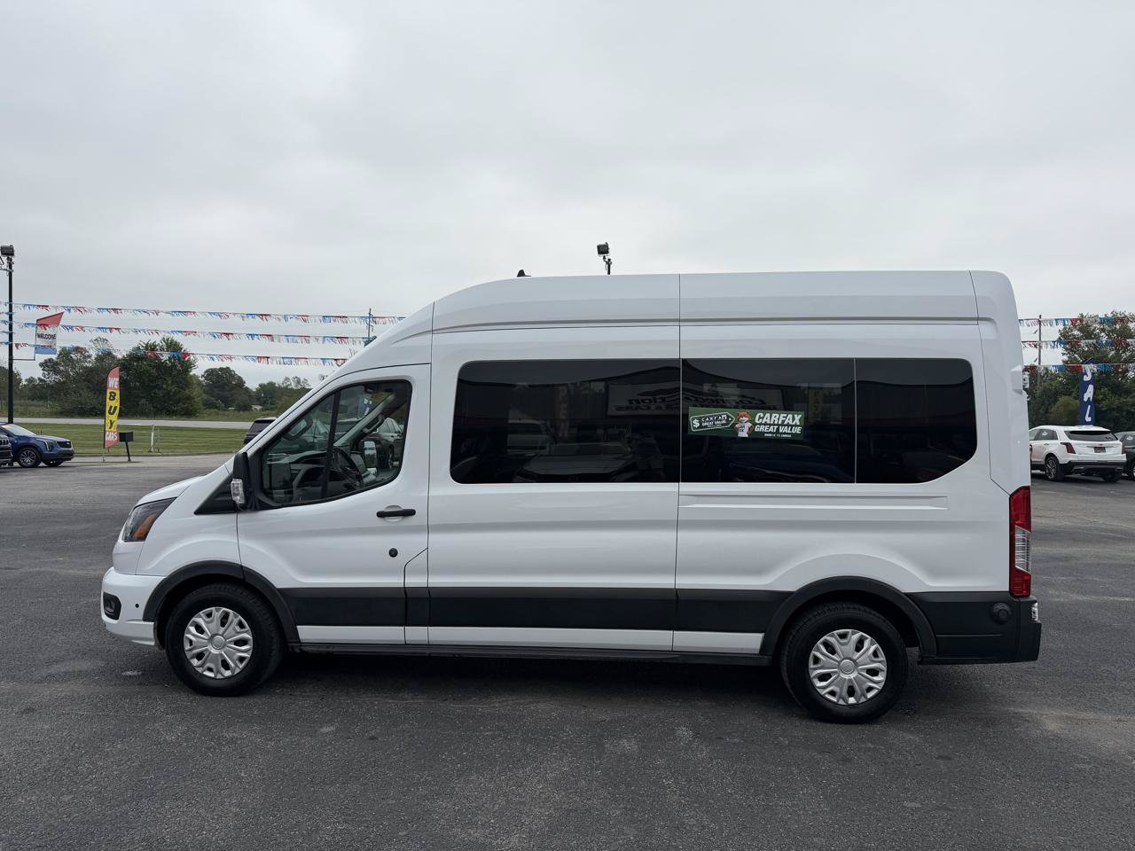 Used 2024 Ford Transit 350 XLT RWD image 9