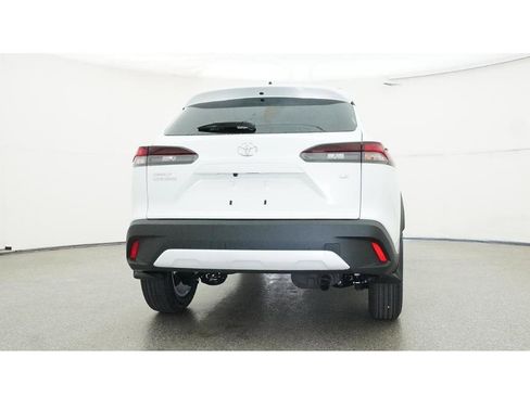 New 2026 Toyota Corolla Cross LE FWD image 23