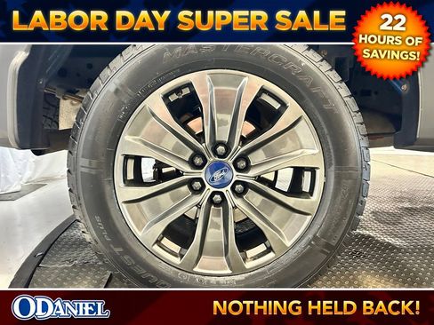 Used 2017 Ford F150 XLT w/ Equipment Group 302A Luxury AWD/4WD image 7