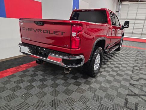 Used 2023 Chevrolet Silverado 2500 LTZ w/ Gooseneck/5TH Wheel Package AWD/4WD image 18