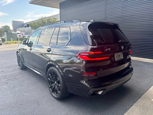 Used 2024 BMW X7 xDrive40i w/ Executive Package AWD/4WD image 3