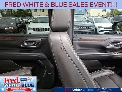 Used 2021 Chevrolet Suburban High Country AWD/4WD image 13