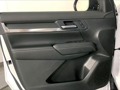 Used 2026 GMC Terrain Elevation FWD image 24