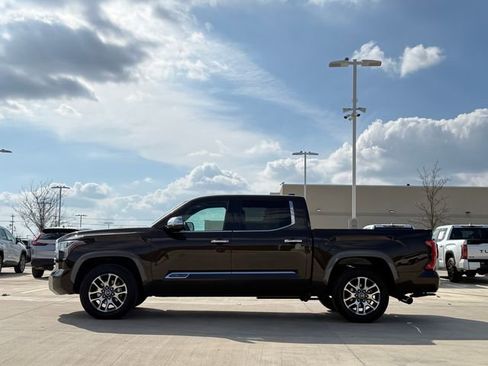 Used 2023 Toyota Tundra 1794 Edition image 7