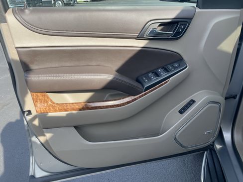 Used 2019 Chevrolet Tahoe Premier image 11